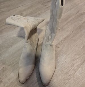 Women's Cream Suede Boots